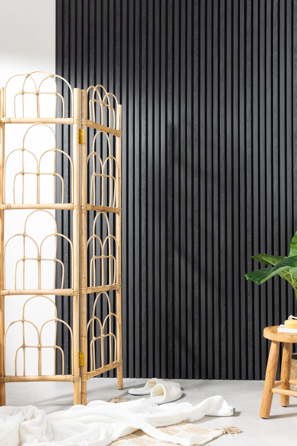 SlatWall Waterproof Charcoal